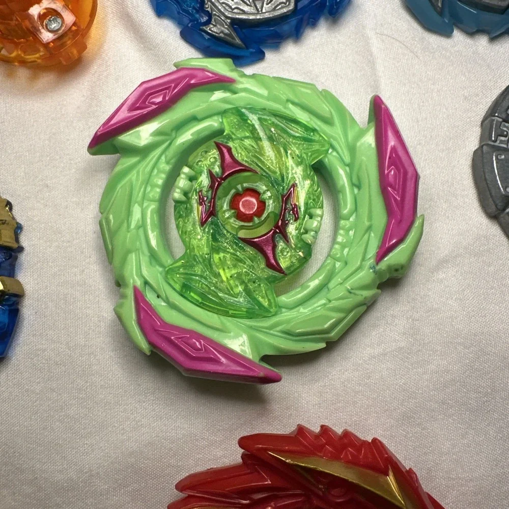 Beyblade Lot 42 Pcs Mix Metal Forge Disc Energy Layer Performance Tip‎ Launcher